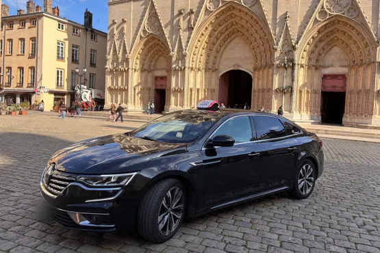 chauffeur taxi lyon vehicule berline tarifs et reservation